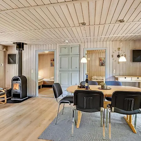 Pet Friendly In With Kitchen Holiday home Ansager